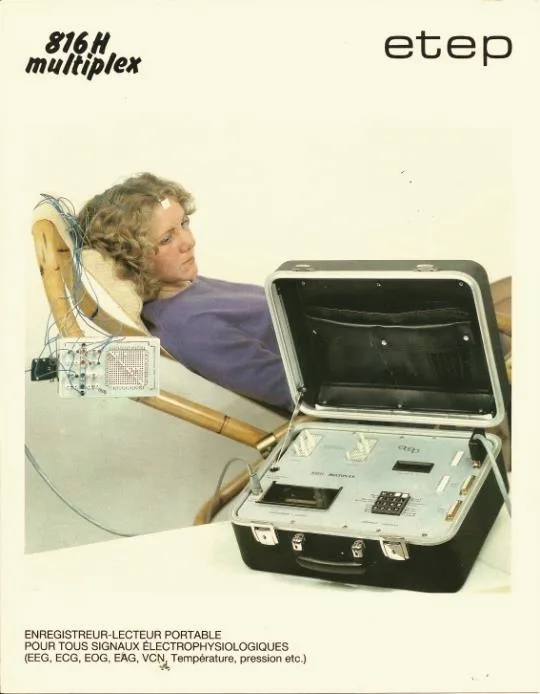 ETEP brochure for the 816H Multiplex: a portable recorder in its open case, next to a person wearing scalp electrodes